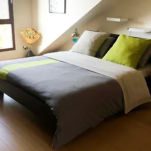 Bed & Breakfast Moensberg, Brussel